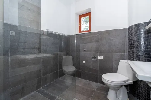 3 Bedrooms House in Dobrota