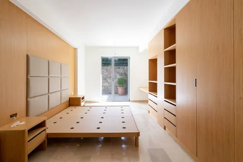 6 Bedrooms House in Kotor