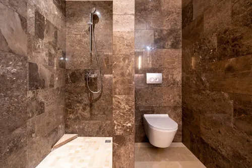 6 Bedrooms House in Kotor