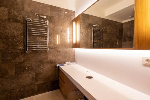 6 Bedrooms House in Kotor