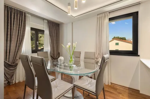 2 Bedrooms Apartment in Dobrota