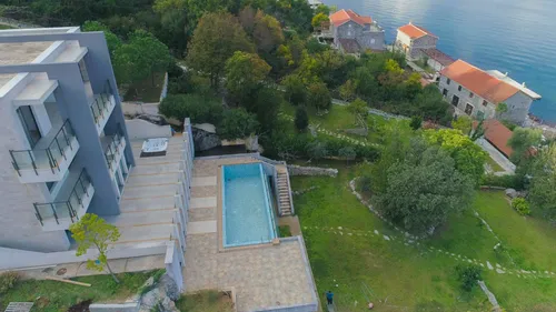 5 Bedrooms Villa in Đurasevici