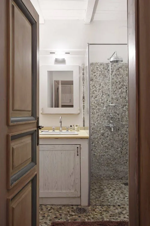 3 Bedrooms Villa in Kotor