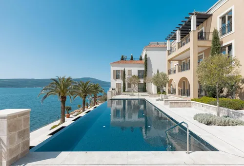 1 Bedroom Apartment in Porto Montenegro