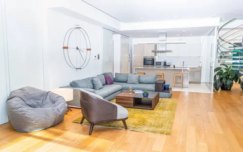 3 Bedrooms Penthouse in Dukley Gardens