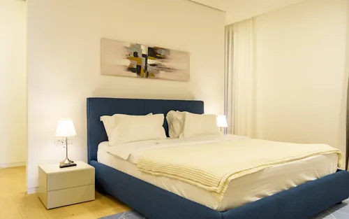 2 Bedrooms Apartment in Dukley Gardens