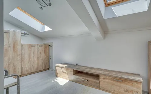 4 Bedrooms Apartment in Budva