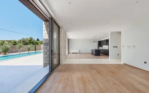 6 Bedrooms Villa in Djurasevici