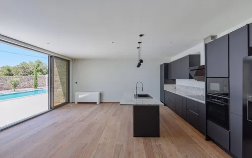 6 Bedrooms Villa in Djurasevici