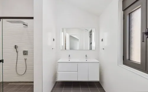 6 Bedrooms Villa in Djurasevici