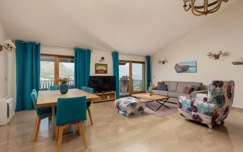 2 Bedrooms Apartment in Dobrota