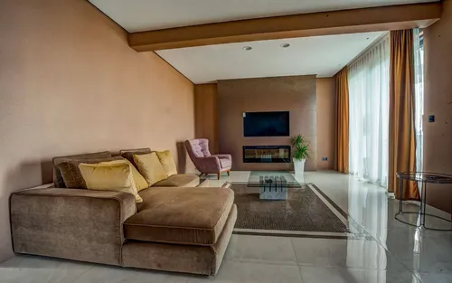 14 Bedrooms Villas in Budva