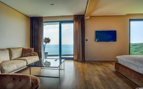14 Bedrooms Villas in Budva