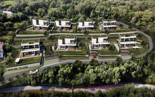 3 Bedrooms Villas in Herceg Novi