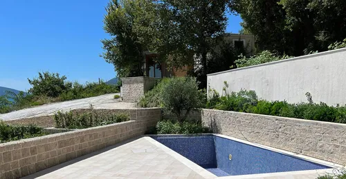 3 Bedrooms Townhouse in Donja Lastva