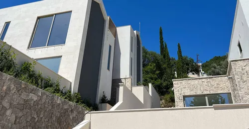 3 Bedrooms Townhouse in Donja Lastva