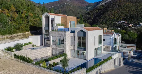 3 Bedrooms Townhouse in Donja Lastva