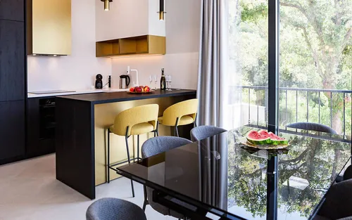 4 Bedrooms Townhouse in Reževici