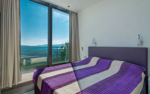 3 Bedrooms Villa in Kavac