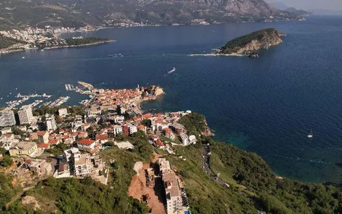 1 Bedroom Apartment in Budva