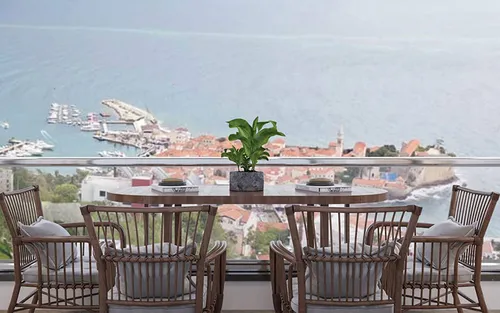 2 Bedrooms Apartment in Budva