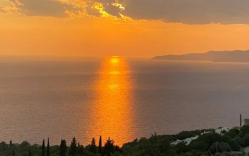 8 Bedrooms Villa in Reževici