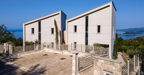 Sustainable living villas for sale, with magnificent sea views and swimming pool