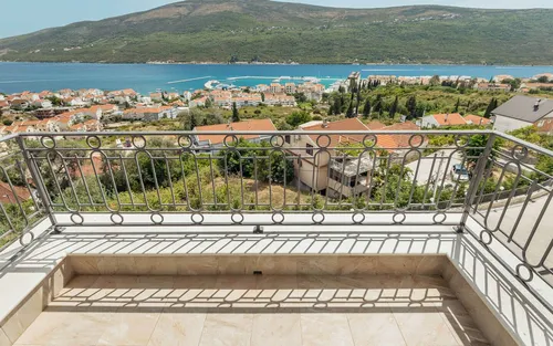 3 Bedrooms Apartment in Herceg Novi
