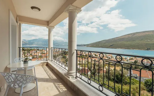 3 Bedrooms Apartment in Herceg Novi
