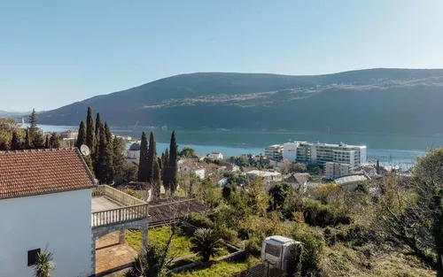 2 Bedrooms Apartment in Herceg Novi