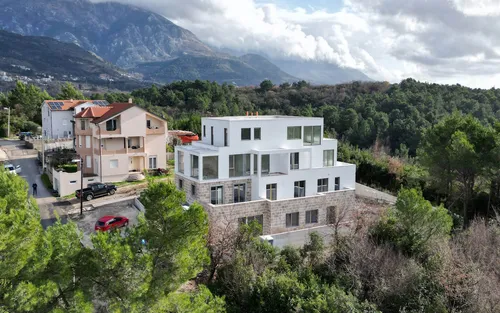 2 Bedrooms Apartment in Mrcevac