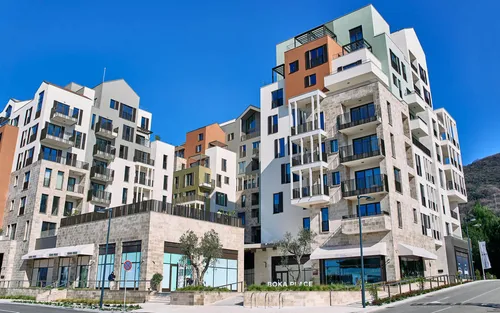 2 Bedrooms Apartment in Porto Montenegro