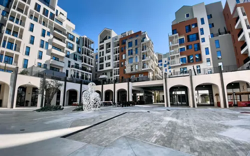 2 Bedrooms Apartment in Porto Montenegro