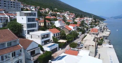 Newly Built Two-Bedroom Villa with Pool and Sea View