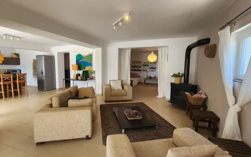 3 Bedrooms House in Djenovici