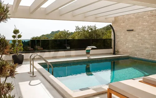 17 Bedrooms Villa in Bar