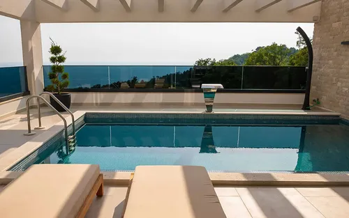 17 Bedrooms Villa in Bar