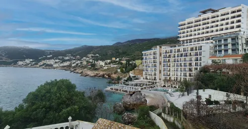 First-line two-bedroom apartments in the Marin Bay complex