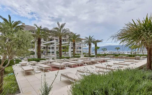 3 Bedrooms Apartment in Porto Montenegro