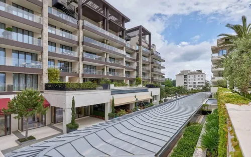 3 Bedrooms Apartment in Porto Montenegro