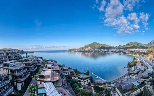 3 Bedrooms Apartment in Becici