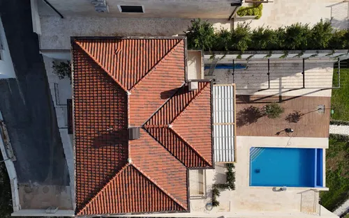 4 Bedrooms Villa in Blizikuce