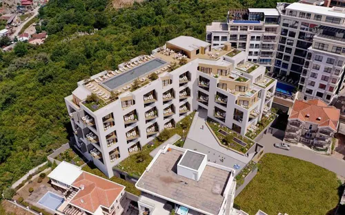 2 Bedrooms Apartment in Becici