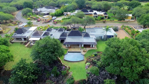 6 Bedrooms Villa in House-Villa (IRS project)