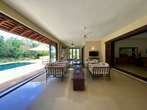 4 Bedrooms Villa in House-Villa (IRS project)