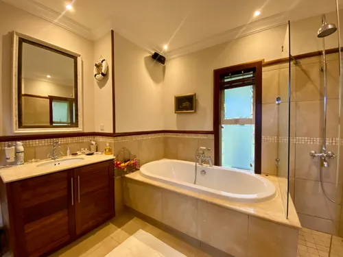 3 Bedrooms Villa in House-Villa (IRS project)