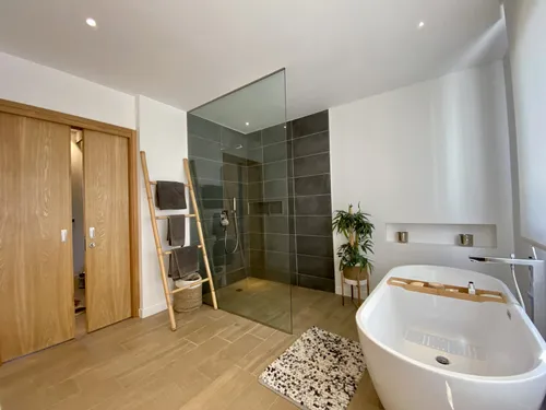 4 Bedrooms Villa in House-Villa (PDS project)