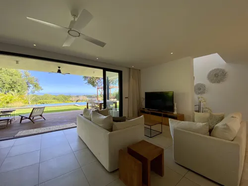 4 Bedrooms Villa in House-Villa (PDS project)