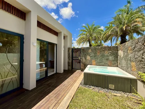 3 Bedrooms Villa in House-Villa (IRS project)