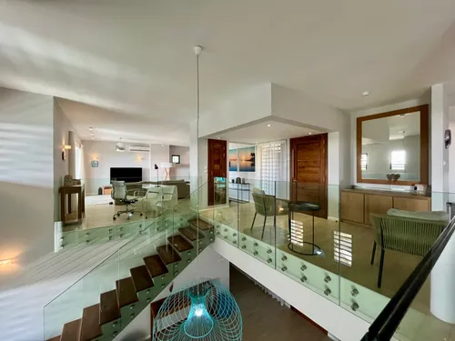 3 Bedrooms Villa in Apt RES Resort